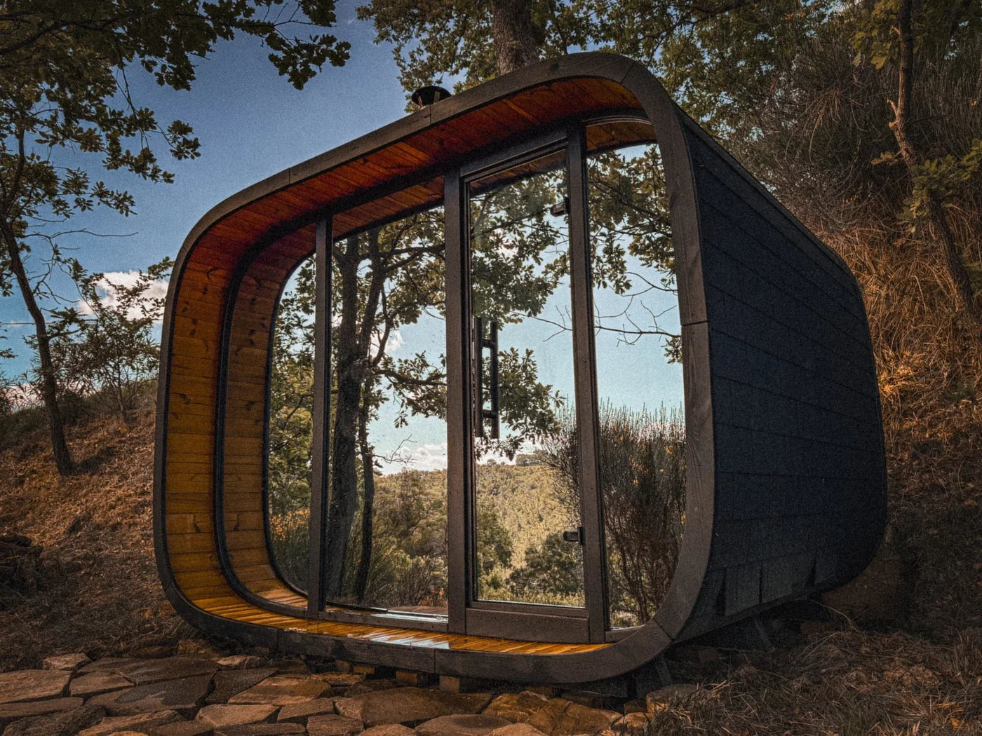 Warmheat™ Outdoor Sauna Auren 2