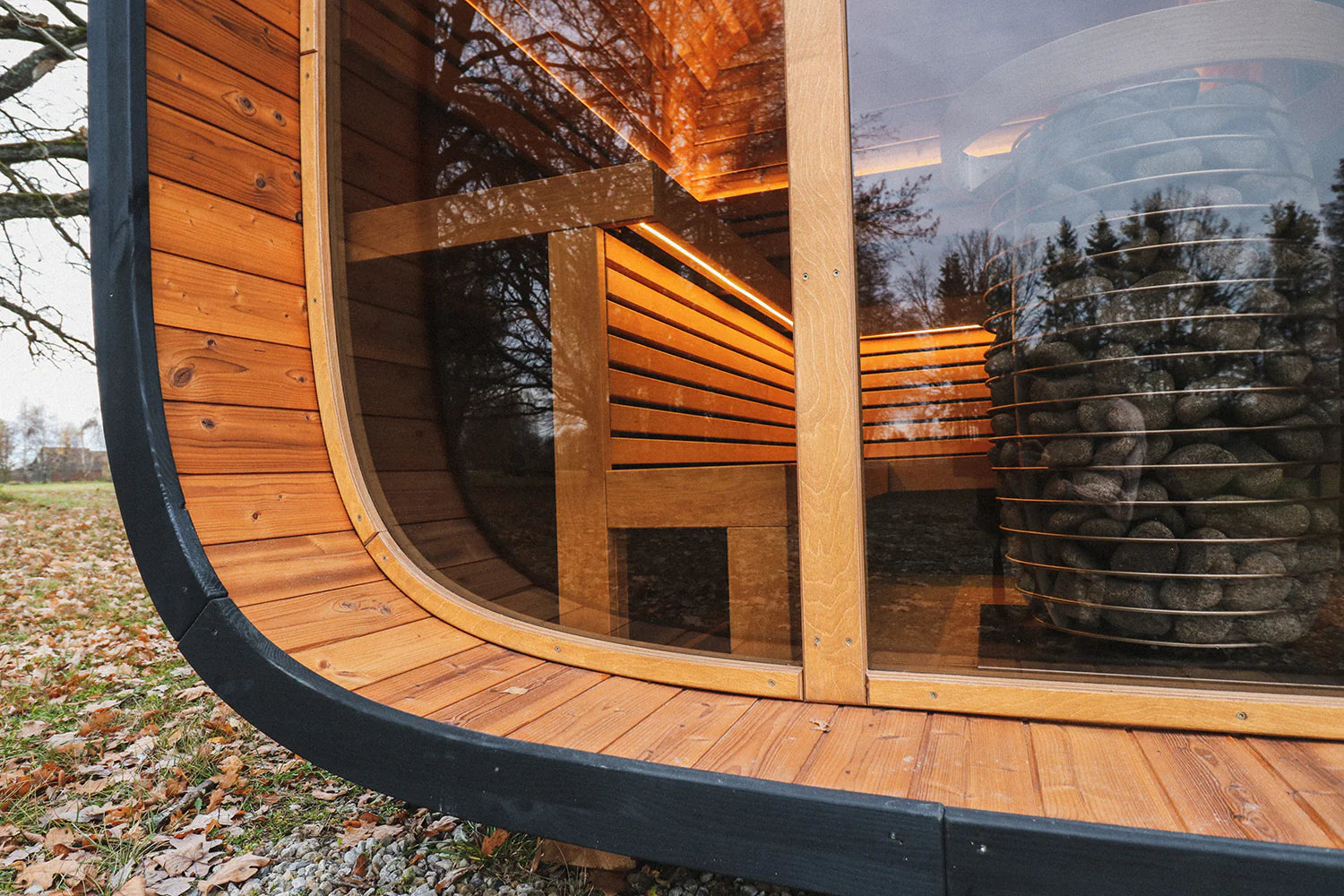 Warmheat™ Outdoor Sauna Auren 4